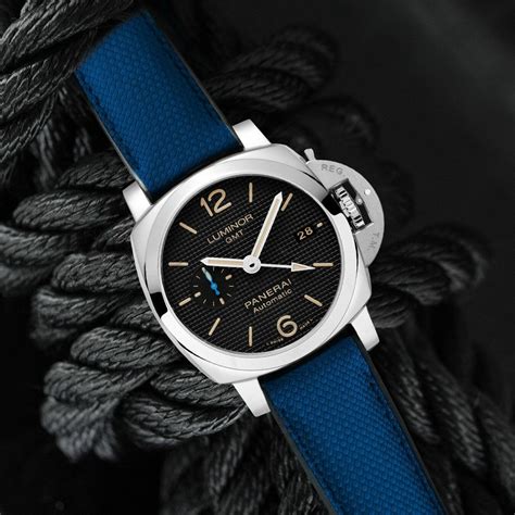 rubber straps for panerai|panerai rubber strap 42mm.